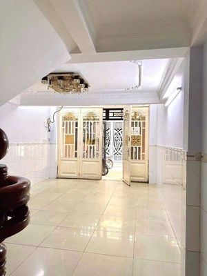 Nice new nc car alley 4.4 x14 million L 2 floors st 6 Lạc Long Quân Tân Bình bedroom