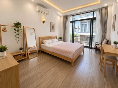 Tower 1st High Bed House next to Bay - Full Seven