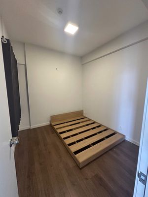 The owner himself rented the Opall Guardian full of furniture