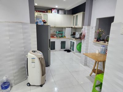 Rent the original four rooms of the Great Yizii Alley, Bình Thạnh.