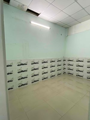 12 meters of Tô Hiệu 4 x 20 meters of ground 9.8 million
