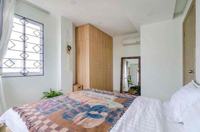 modern apartment - 181 Phan Xích Long interiors on the sand