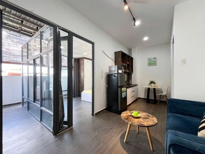 Room one, bedroom one, elevator one, Nguyễn Trãi.