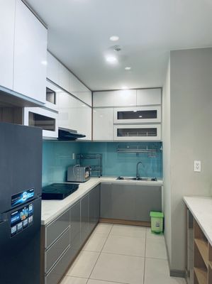 It's rare to rent The Gold View - 2 bedrooms 2 toilets, with balconys