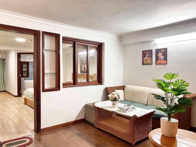 The apartment of one bedroom is 55 mm full of furniture near the Tortoise Lake, the Lady Church.