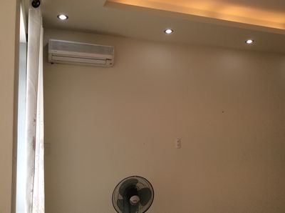 Room 32 meters with balconies, cold water-heating machine.