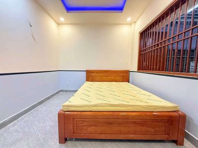 One bedroom, Nguyễn Văn Quá.