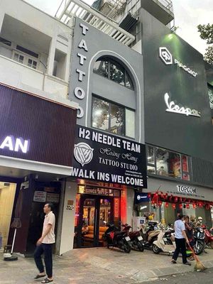 Rent cash houses 320 Trần Hưng Đạo--1th District.
