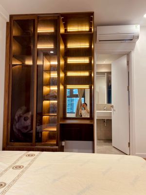 ( 9) Rent the corner of two bedrooms with a wide view of Dlusso