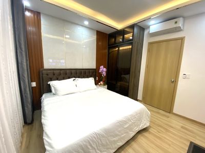 It's the owner of the C/C Saigon Asiana district 625 free literature type 2 rooms