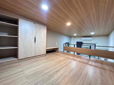 Tell Zhang 6 Duprix Full interior-Land District Center 7-only 5 million.