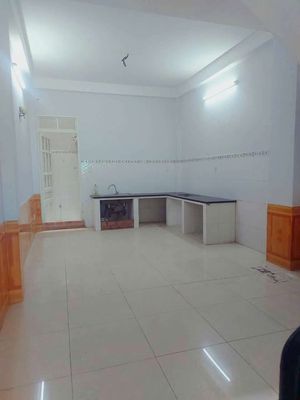 7 feet down the alley. Phan Huy Ích. 4 x 16 meters, 2 floors, 4 bedrooms, 4 toilets.