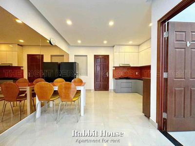 A room to sleep - living room - balcony - Nguyễn Hữu Cảnh elevator bt