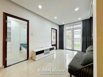 A room to sleep - living room - balcony - Nguyễn Hữu Cảnh elevator bt