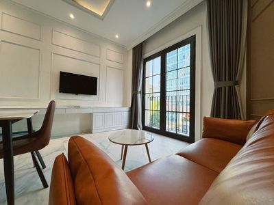 Luxury Hall System: 50 m2_Full Integration_Phạm Viết Chánh