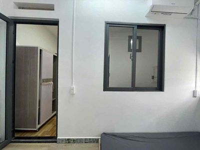 empty kitchen next to aeon cheaply expensive room the actual window free
