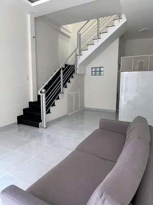 Nice new home 4 x10 million a floor 2 with Ni Sư Huỳnh Liên-710 Q.Tân Bình