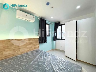 True commitment. A Full Bedroom.