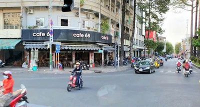Rent the two-sided corner - the mighty & Sư Vạn Hạnh, District 5