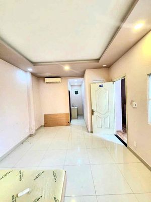 At the University of Business - Fine Room Price