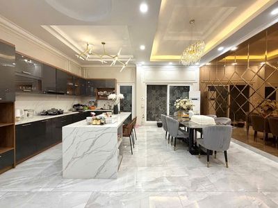 Need to rent a six-foot apartment. A Lương Thế Vinh P.Zz1 Q.Tân Phú