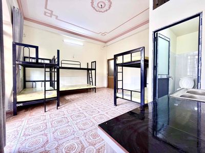 Room 4 million and 3 are all packaged in Central Light Park.