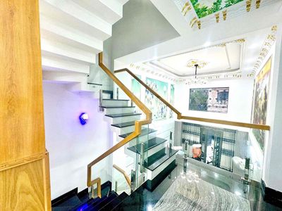 4 x16 5 4th floor bedroom 5 5th floor bathroom - Hương Lộ 2 Street - bbd A - Bình Tân