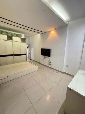 Let's get Lê Văn Sỹ, 4 x 20 meters, 1 ground, 2 bedrooms/2 toilets, 15 million