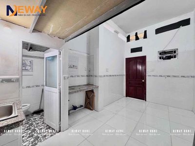 There's air conditioning on the floor - the kitchen shelf near Tên Lửa - AK Bình Tân Bình Tân - the 6th District
