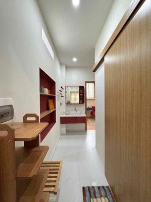 Studio House 1 is a 40-foot-high bedroom in the Tân Bình-Torics Market.