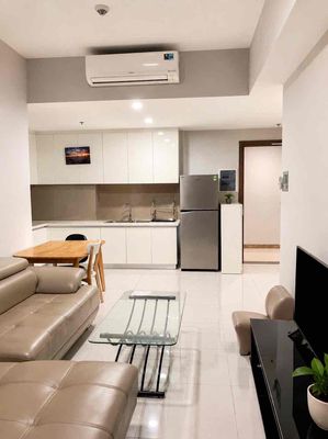 Rent the two bedrooms in Masteri An Phú for 20 million. Nice room.