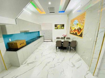 6mm Huỳnh Thiện Lộc, 2 panels, 4 x 20 meters, 3 bedrooms, 3 toilets