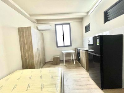 Nice room 5 million7 – full interior - open balcony
