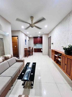 Two bedrooms. Two toilets.