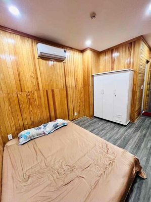 Two bedrooms. Two toilets.