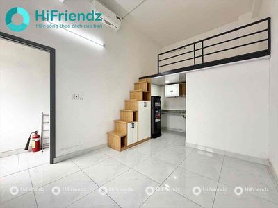 Rent a high-rise suite full of furniture at K300 Tân Bình window
