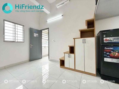 Rent a high-rise suite full of furniture at K300 Tân Bình window