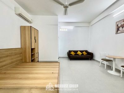 The service apartment is in Europe, Tân Phú, 5 million.