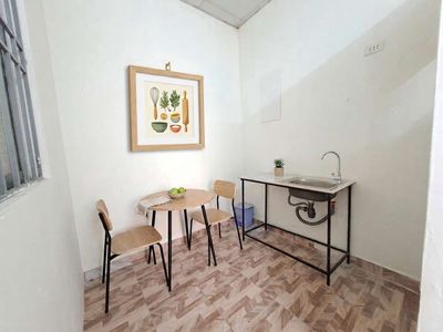 Renting 2 bedrooms - right on the spring bridge