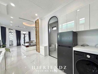 Rent a mini apartment right at Ngô Gia Tự District 10 full balconies