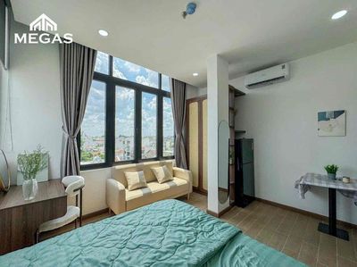 The nice room is only 1 P - full interior - free