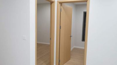 Rent anskyline three bedrooms, two middle-class toilets. Rent price: 11.5 million.