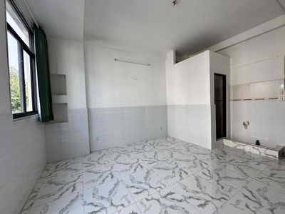 Rent room.