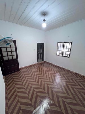 Share Room In Original House