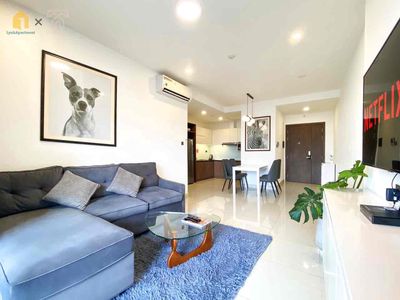 Two bedrooms, two bedrooms. 88 morgon Royal.