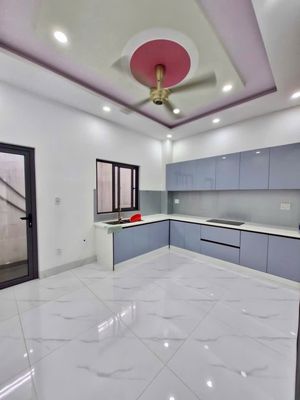 Need to rent a house to 1 29 AZz0-7 13 Q.Zq1 near the Republic