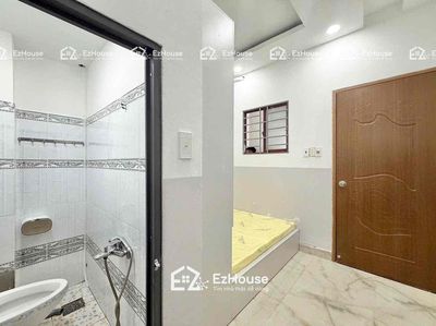 It's the owner of the rented room right next to Aeon New Funky