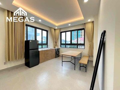 apartment 1 tycol is 50 meters wide, cool air right here in the 10th district.