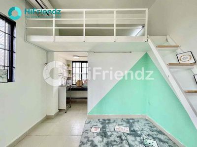 Cheap motels have air conditioning plus cool air windows right in Tên Lửa