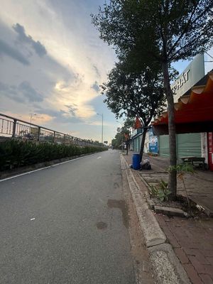 Rent the original house plus ground 2-sided money - 230 meters - foot diletion